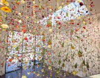 flower-installation-art-rebecca-louise-law-14